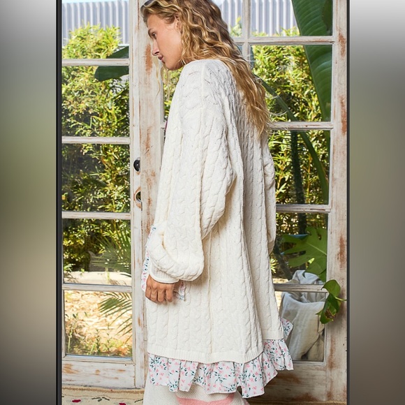 POL Cream Cable Knit Cardigan with Floral Trim - Picture 5 of 6